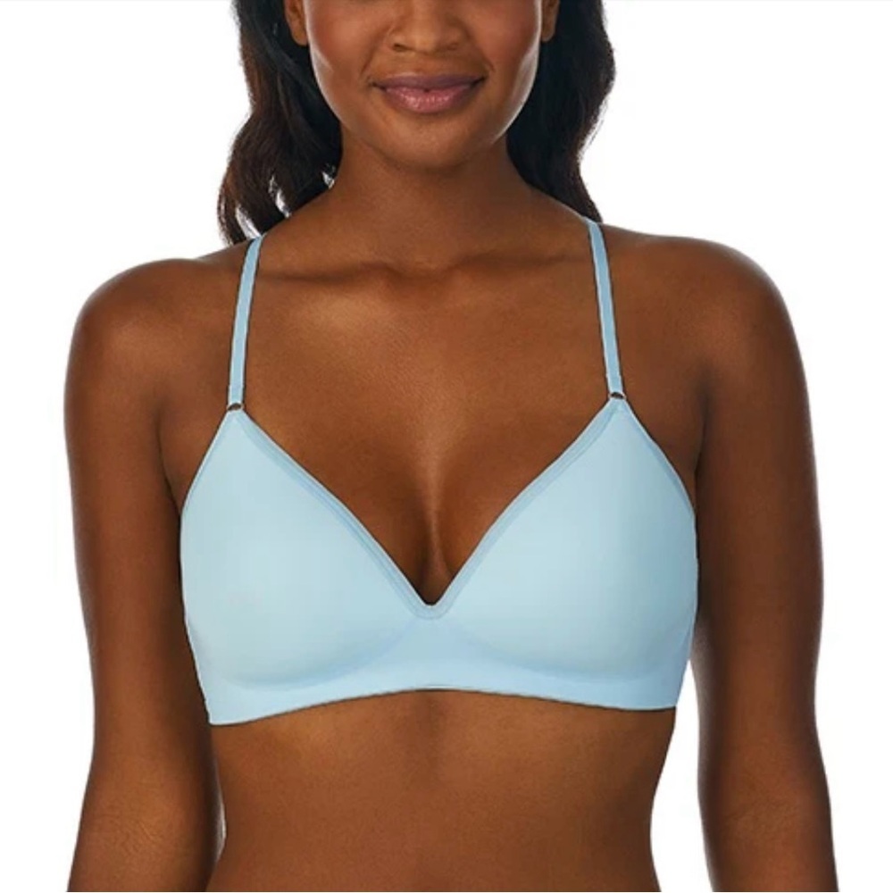 NWT On Gossamer Next to Nothing Wireless Bra 34C